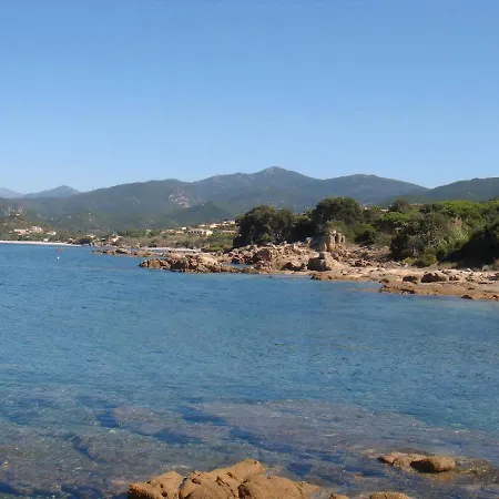 Avec Piscine Et Belle Vue Proche Des Plages Et Commerces