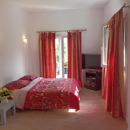 Villa Avec Piscine Et Belle Vue Proche Des Plages Et Commerces