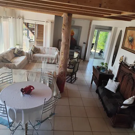 Avec Piscine Et Belle Vue Proche Des Plages Et Commerces Villa